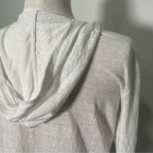 TAHARI open front top - Picture 2 of 7